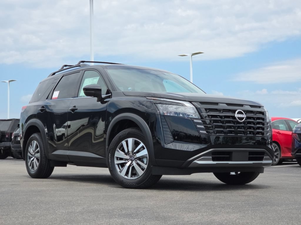 New 2026 Nissan Pathfinder SL