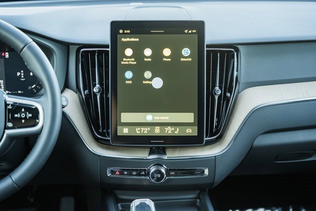 New 2026 Volvo XC60 B5 Core w/ Climate Package image 22