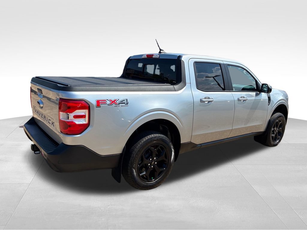 Used 2024 Ford Maverick Lariat w/ FX4 Off-Road Package AWD/4WD image 5