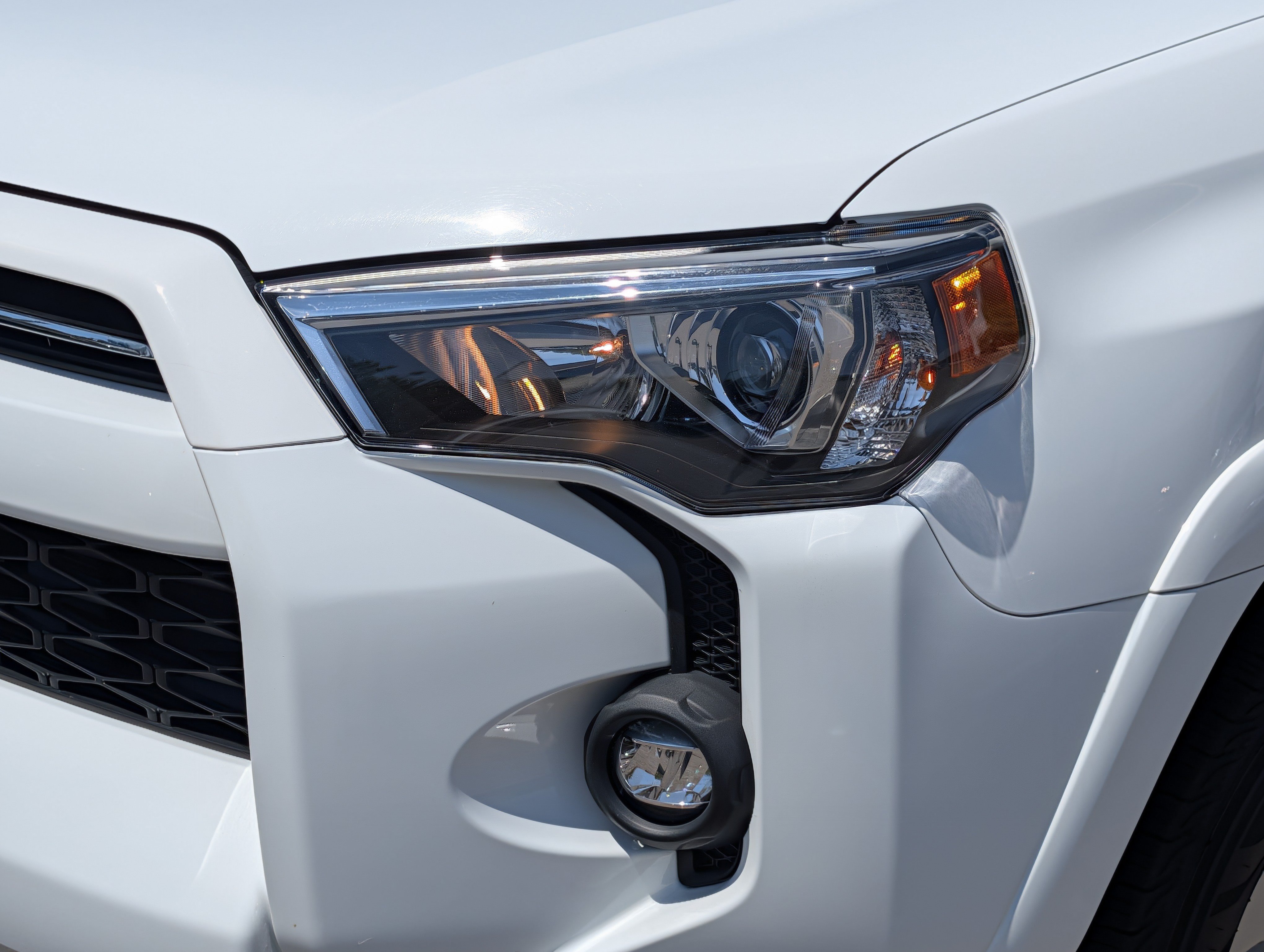 Certified 2024 Toyota 4Runner SR5 Premium AWD/4WD image 16