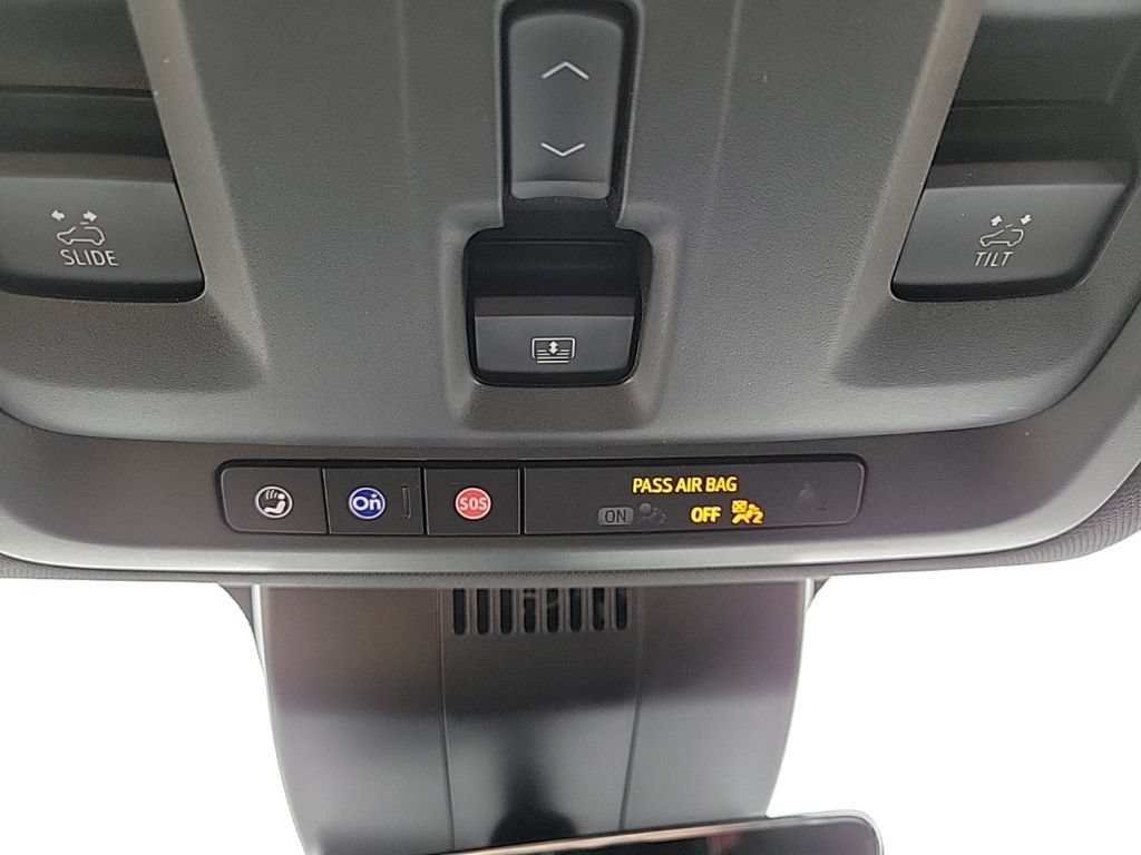 Used 2023 Chevrolet Tahoe High Country AWD/4WD image 48
