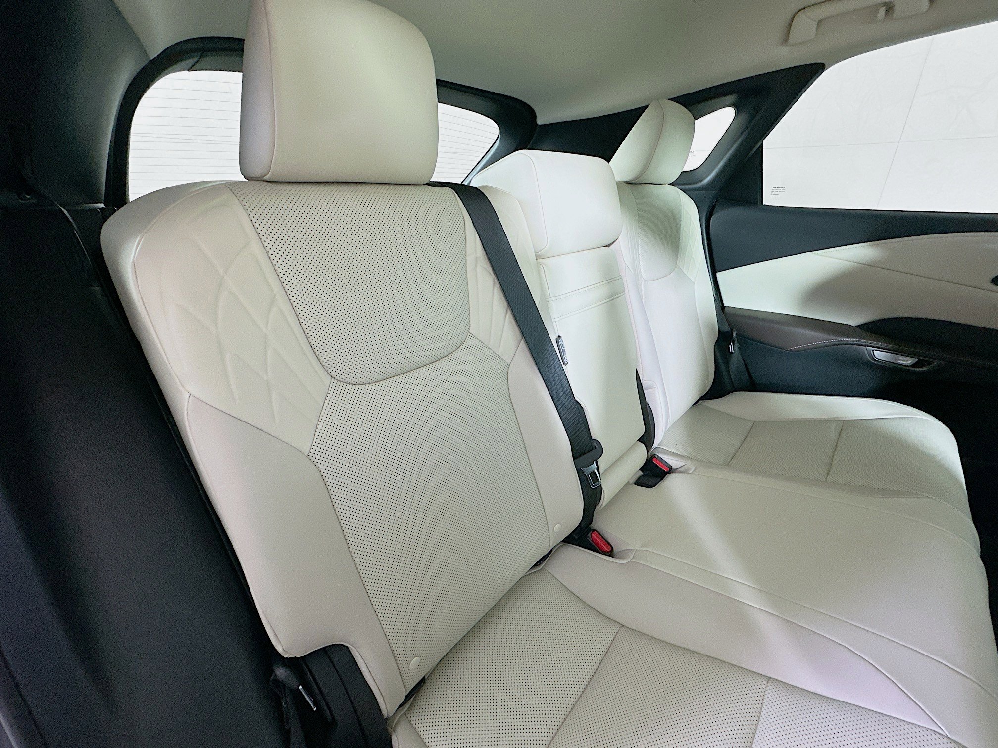 Used 2024 Lexus RX 350 AWD w/ Technology Package image 26