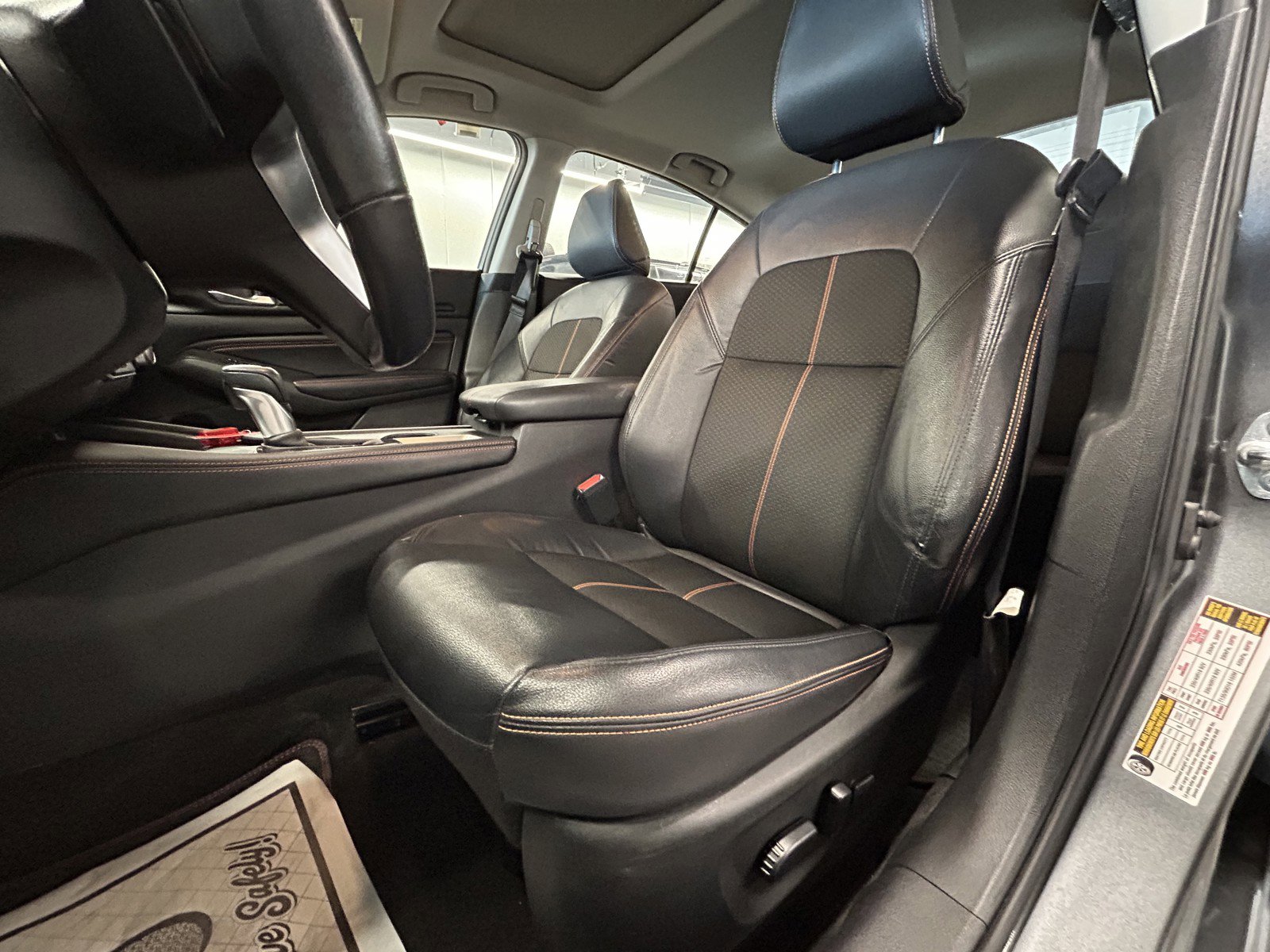 Used 2022 Nissan Altima 2.5 SR w/ Midnight Edition Package image 12