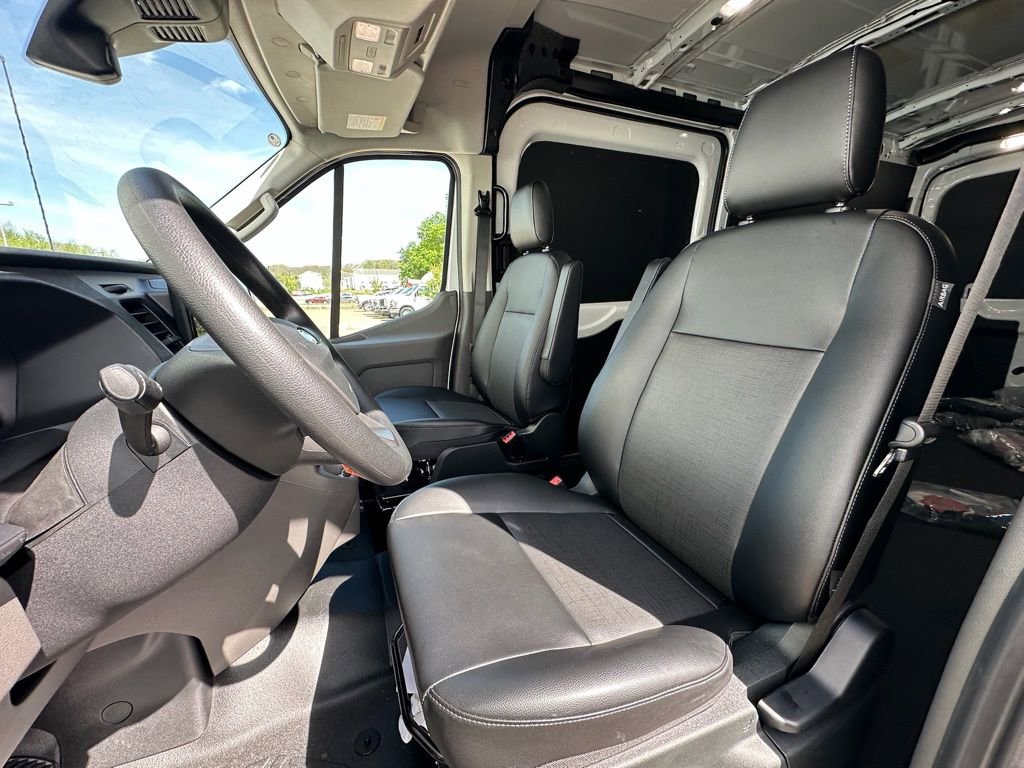 New 2026 Ford Transit 350 148 Medium Roof AWD w/ Load Area Protection Package image 17