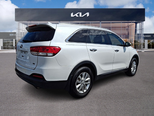 Used 2016 Kia Sorento AWD w/ LX Convenience Package image 6