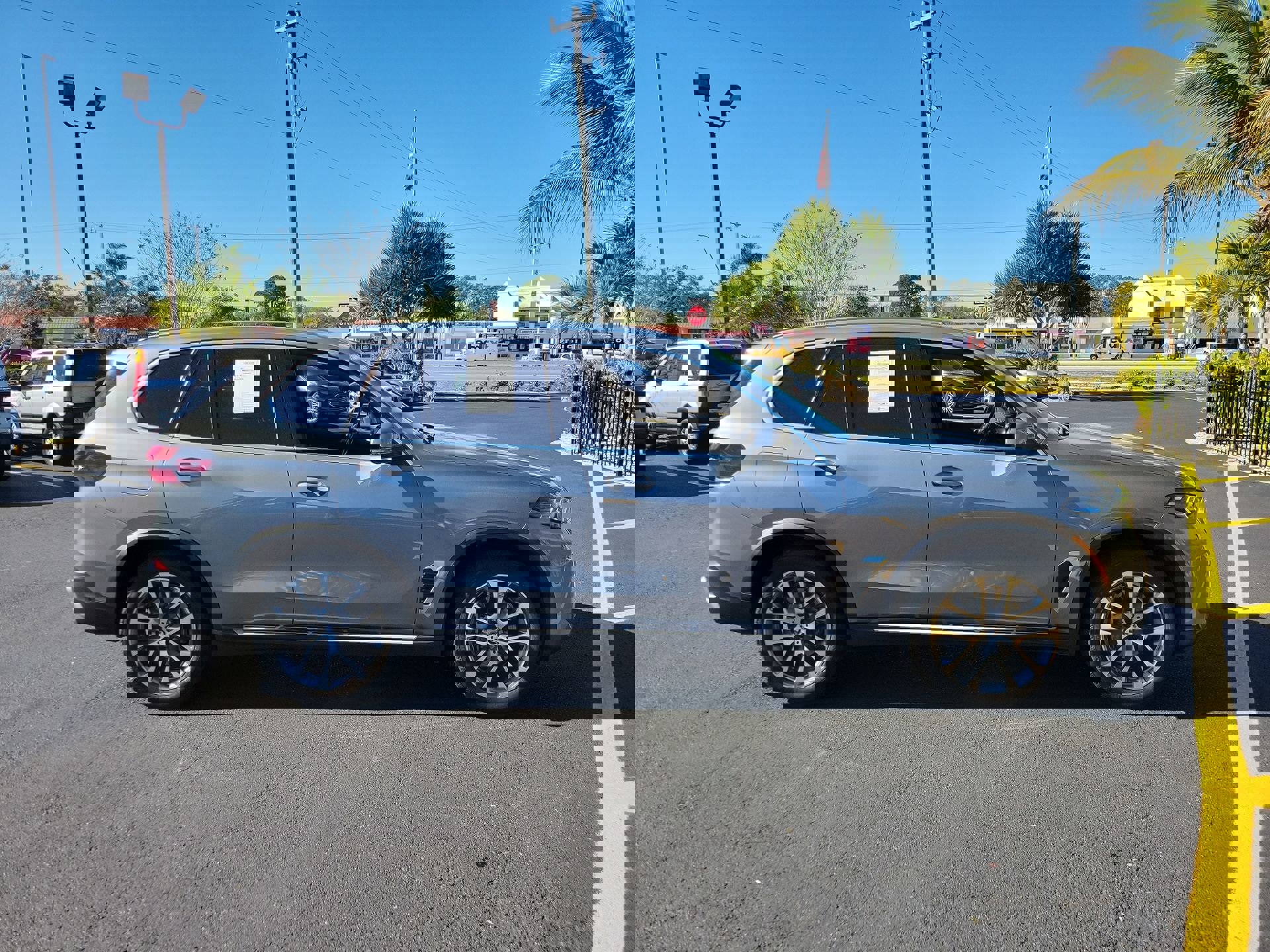 Used 2025 BMW X5 xDrive40i image 5