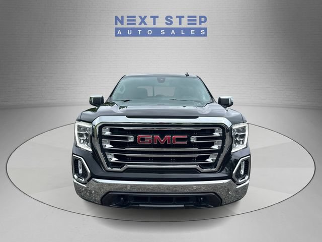 Used 2022 GMC Sierra 1500 SLT w/ SLT Premium Plus Package AWD/4WD image 2