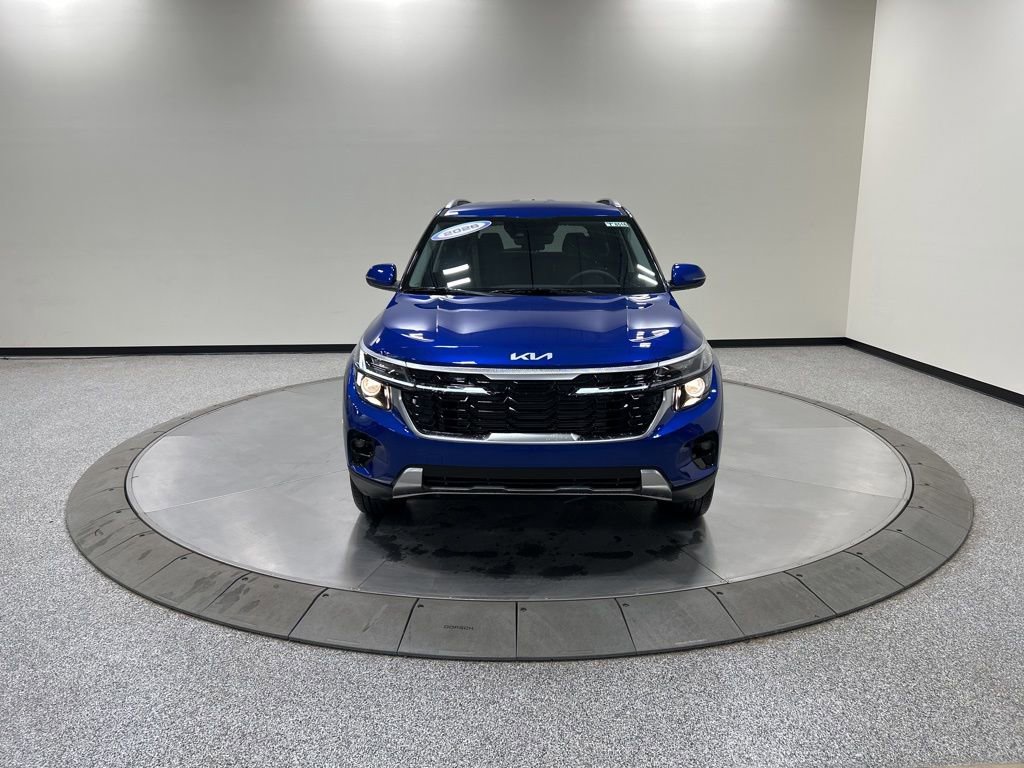 New 2026 Kia Seltos S image 4