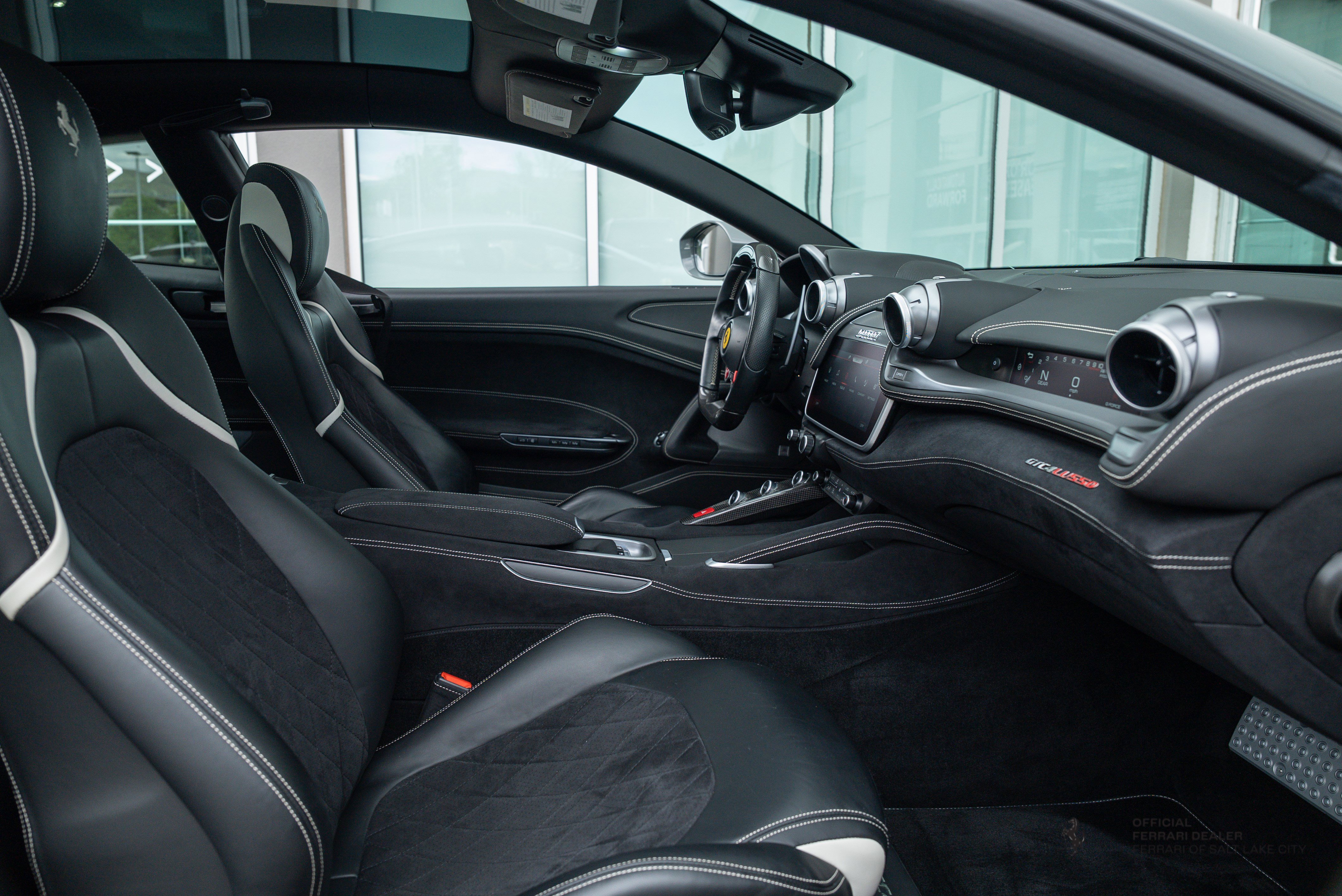 Used 2019 Ferrari GTC4Lusso image 23