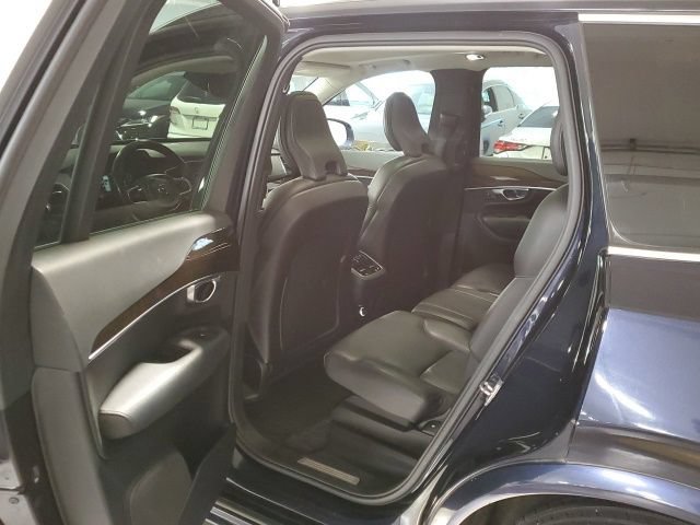 Used 2019 Volvo XC90 T6 Momentum w/ Protection Package Premier AWD/4WD image 23