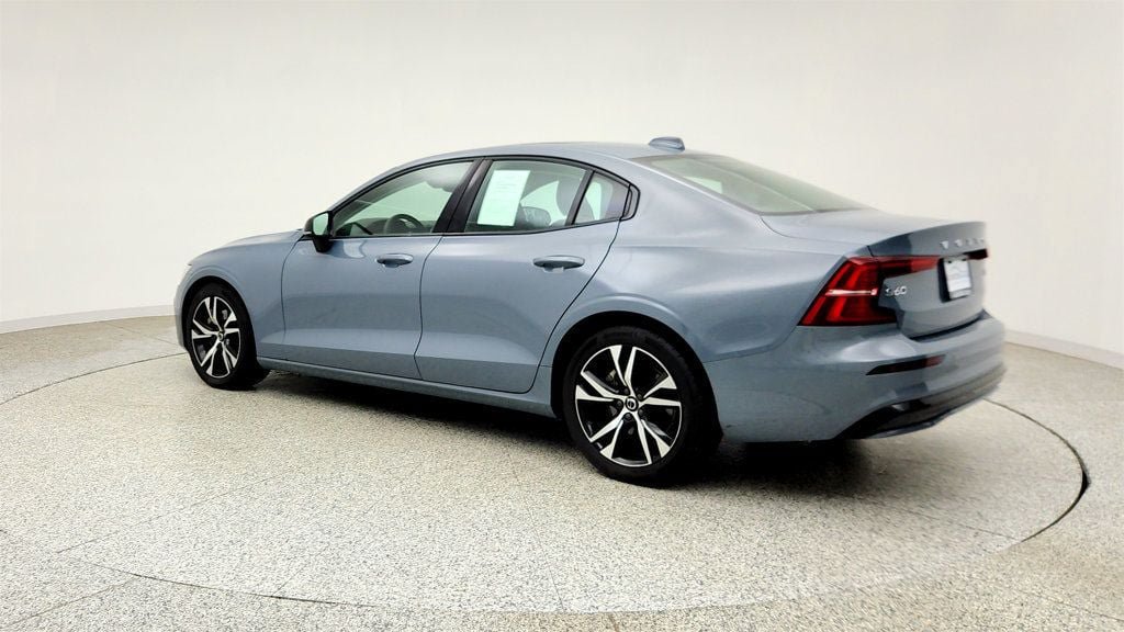 Used 2023 Volvo S60 B5 Core AWD/4WD image 7