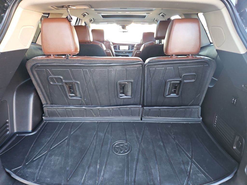 Used 2021 Buick Enclave Avenir w/ Avenir Technology Package image 23
