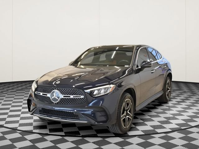 Used 2024 Mercedes-Benz GLC 300 4MATIC image 9