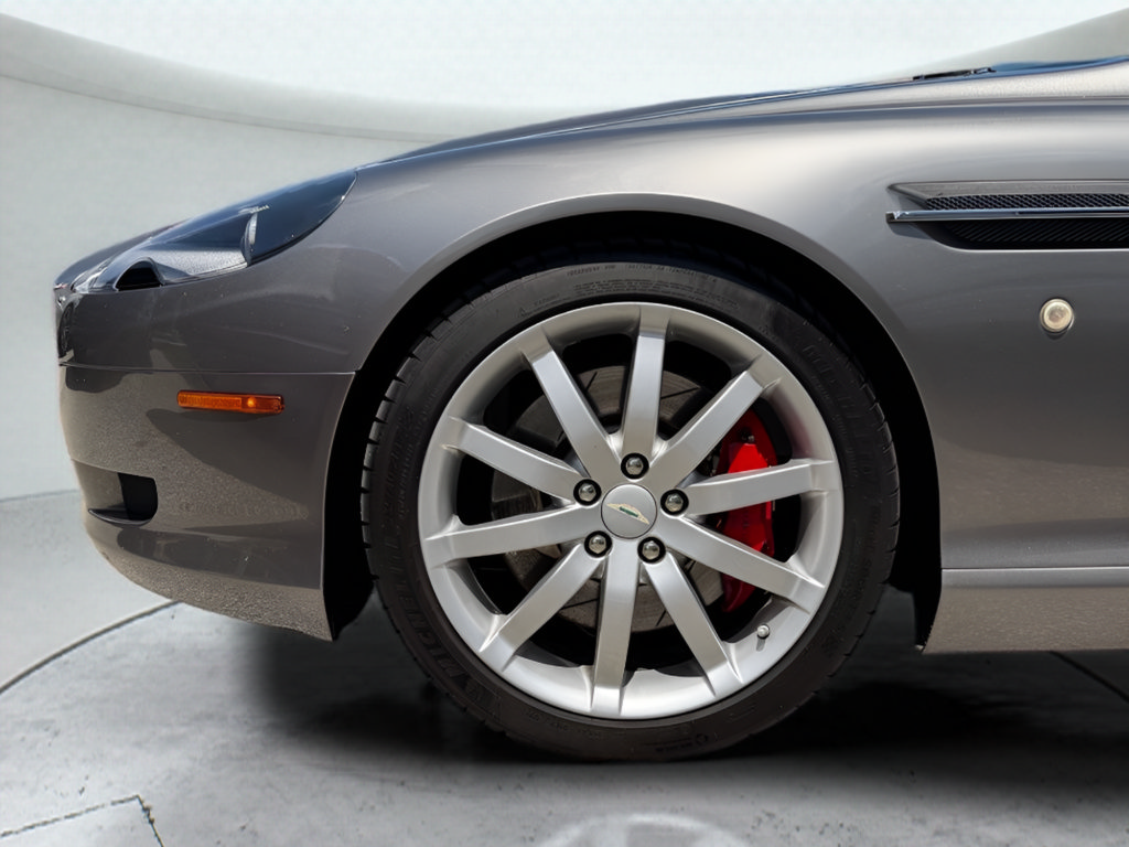 Used 2006 Aston Martin DB9 Volante RWD image 29