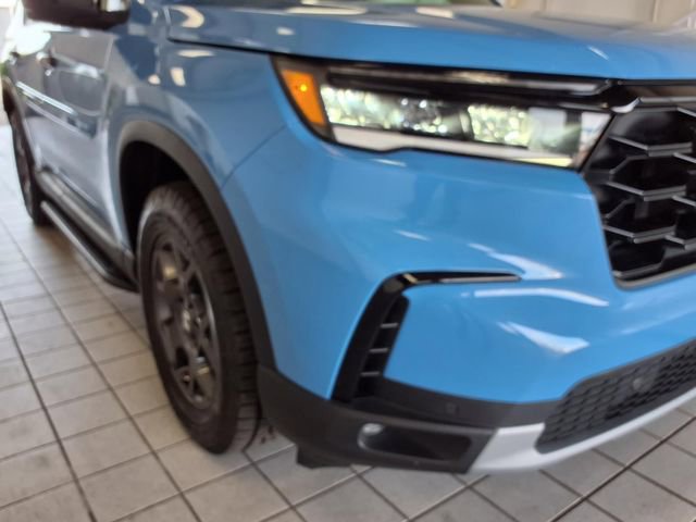 Certified 2024 Honda Pilot TrailSport image 27