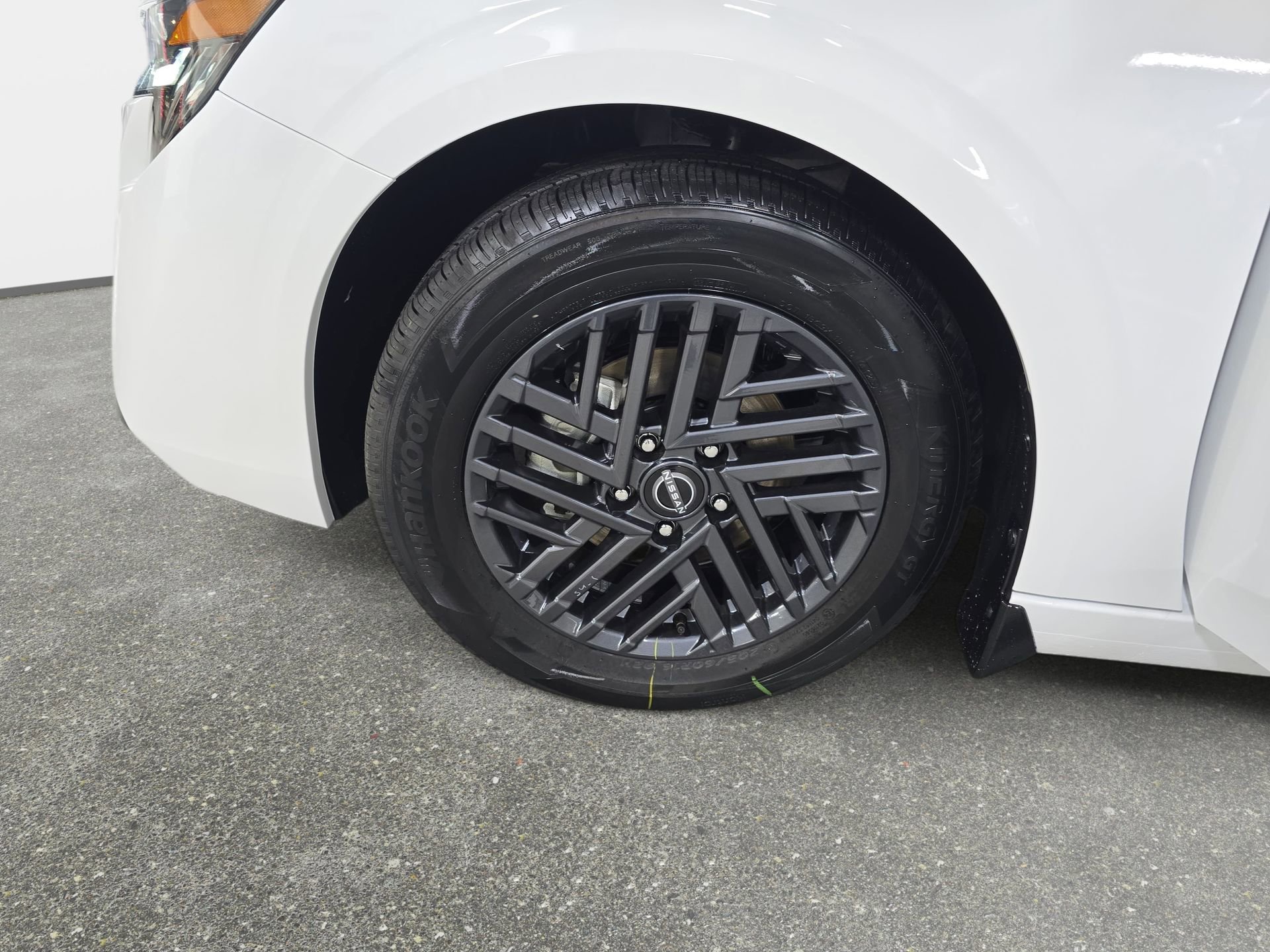 New 2026 Nissan Sentra SV w/ SV Convenience Package image 32