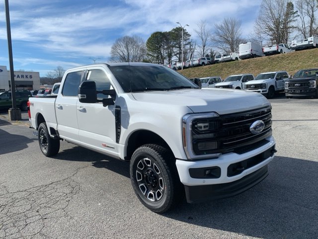 New 2026 Ford F350 Platinum AWD/4WD image 3