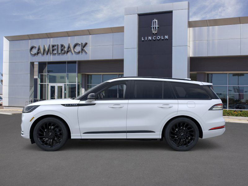 New 2026 Lincoln Aviator Reserve w/ Luxury Package image 3