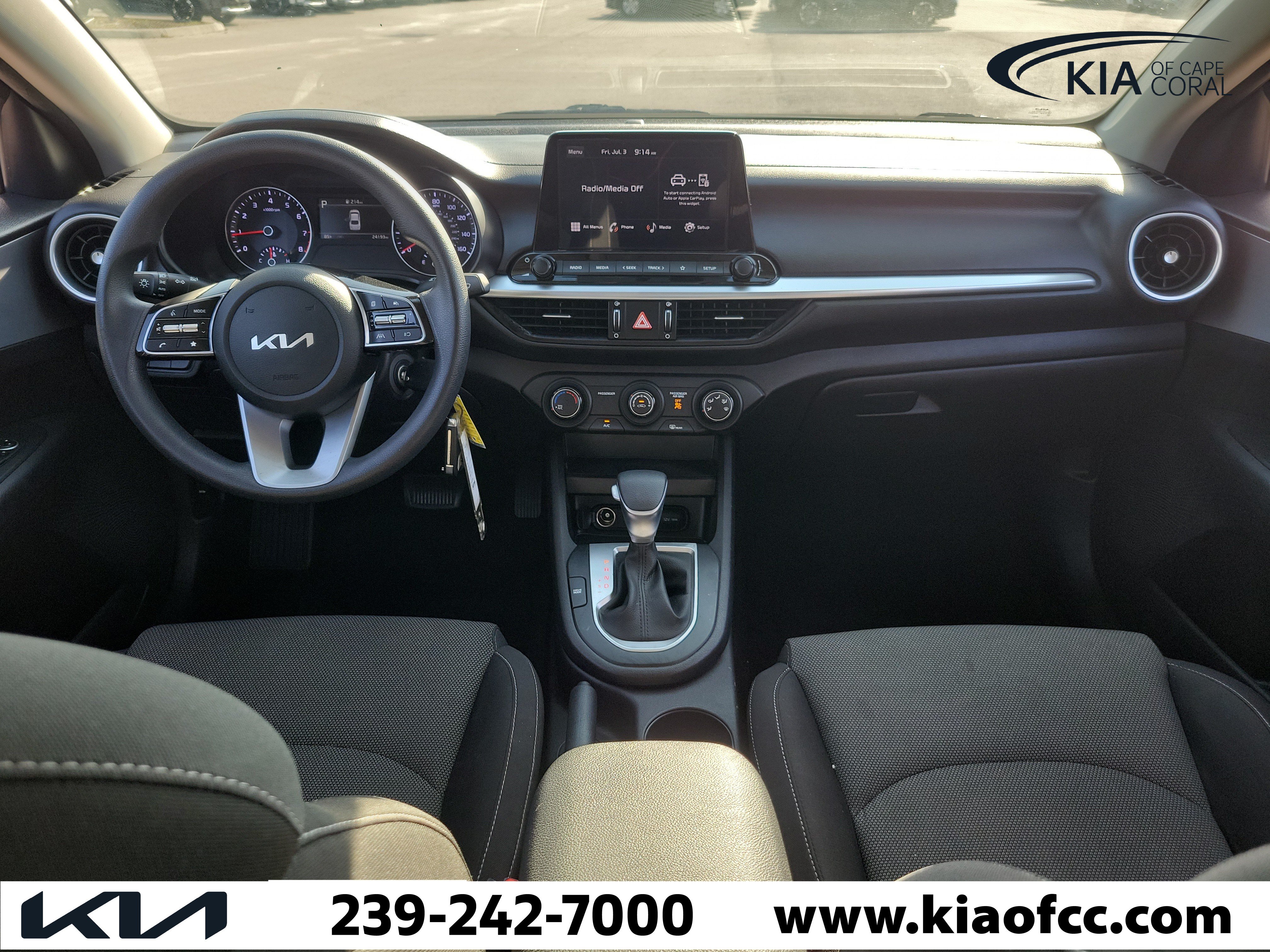 Certified 2022 Kia Forte LXS w/ LXS Technology Package FWD image 14