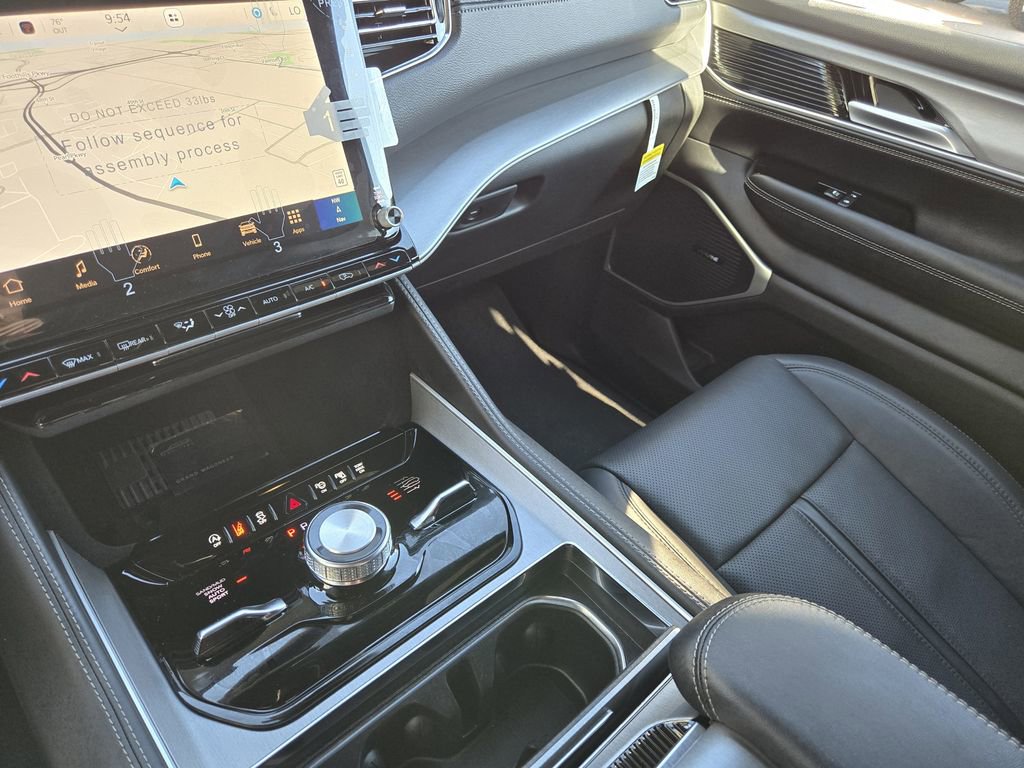 New 2026 Jeep Grand Wagoneer L Limited image 14