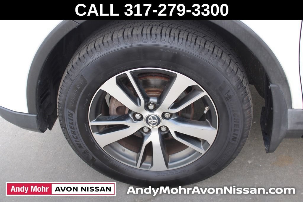 Used 2018 Toyota RAV4 XLE w/ Plus Extra Value Package AWD/4WD image 12