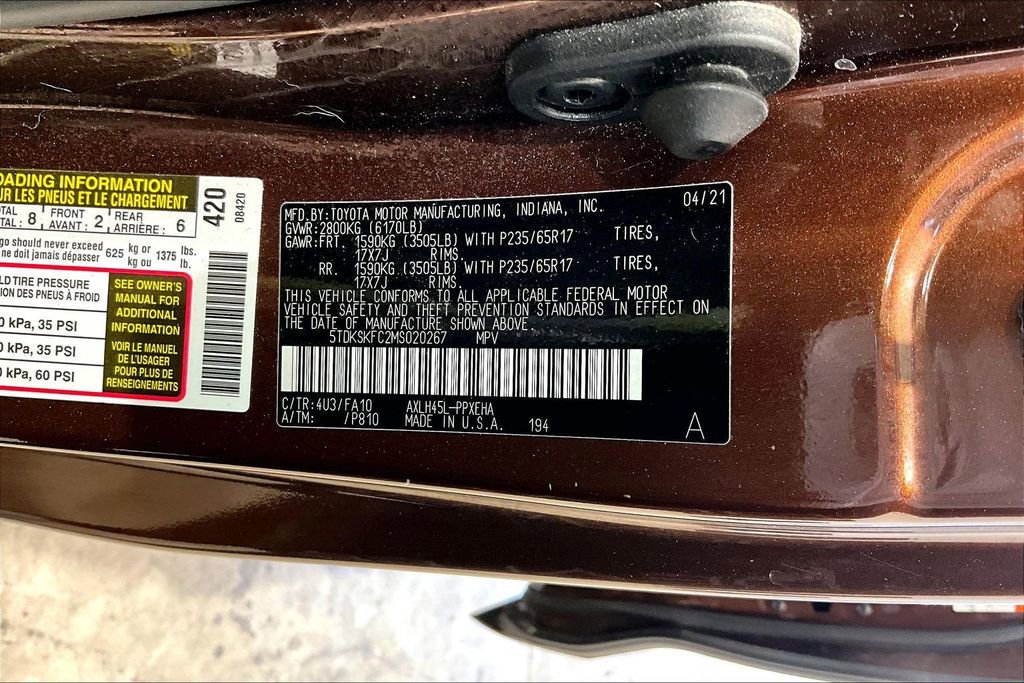 Used 2021 Toyota Sienna LE AWD/4WD image 29