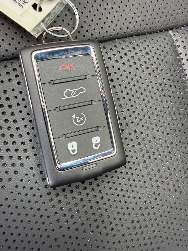 New 2026 Jeep Cherokee Overland AWD/4WD image 31
