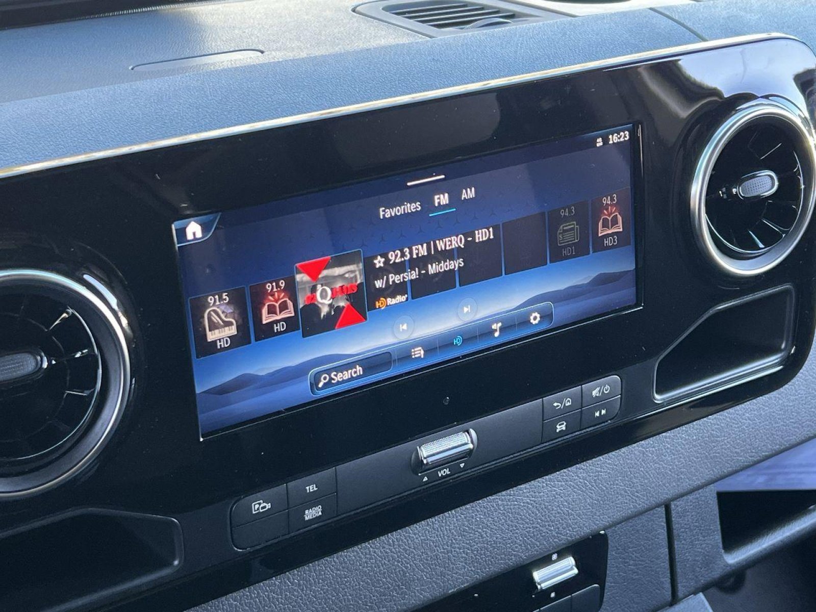 New 2025 Mercedes-Benz Sprinter 2500 image 16