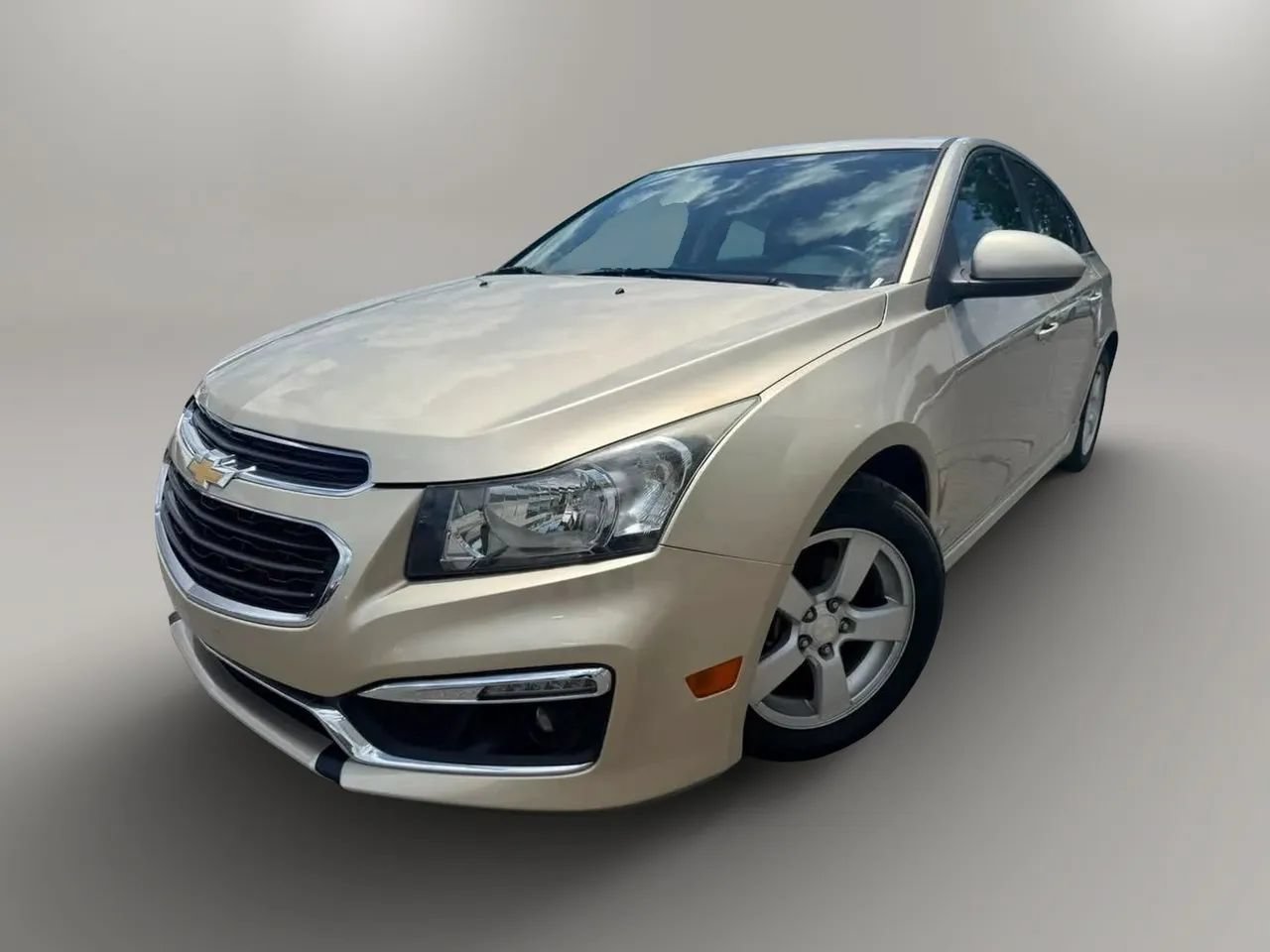 Used 2016 Chevrolet Cruze LT w/ Sun And Sound Package FWD image 1