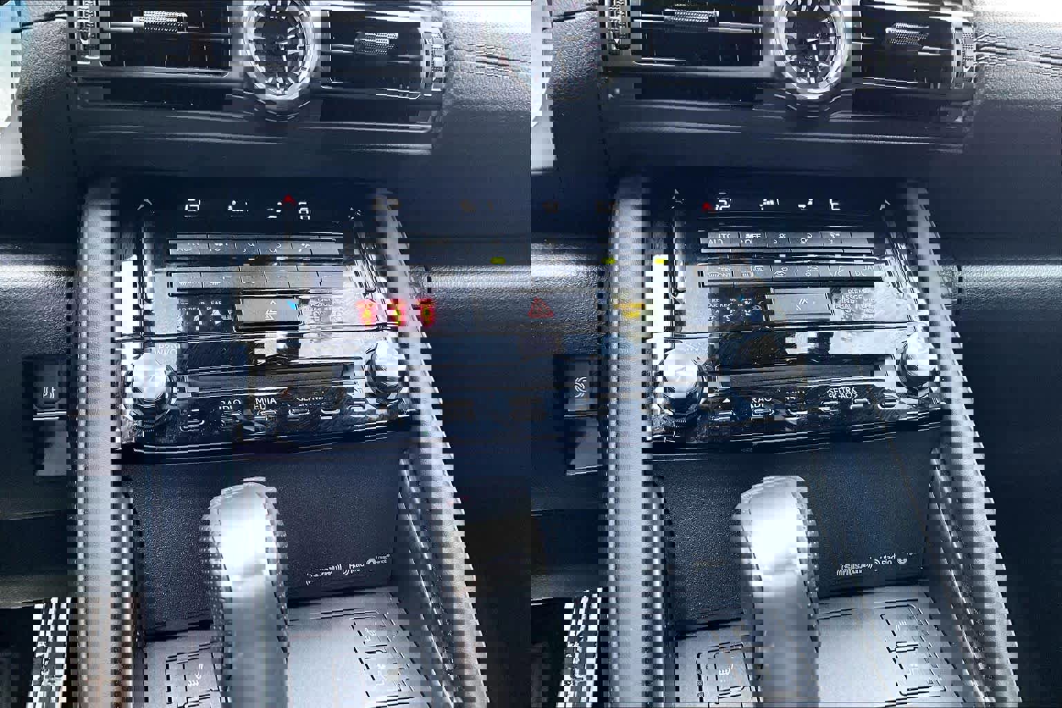 Used 2023 Lexus IS 350 F Sport w/ Navigation Package image 34