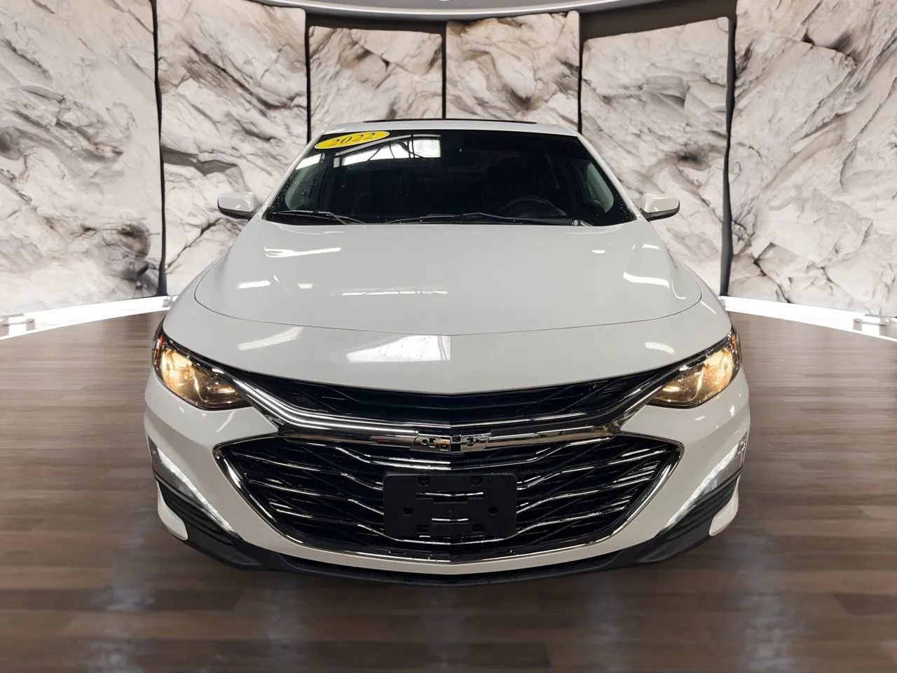 Used 2022 Chevrolet Malibu LT image 12