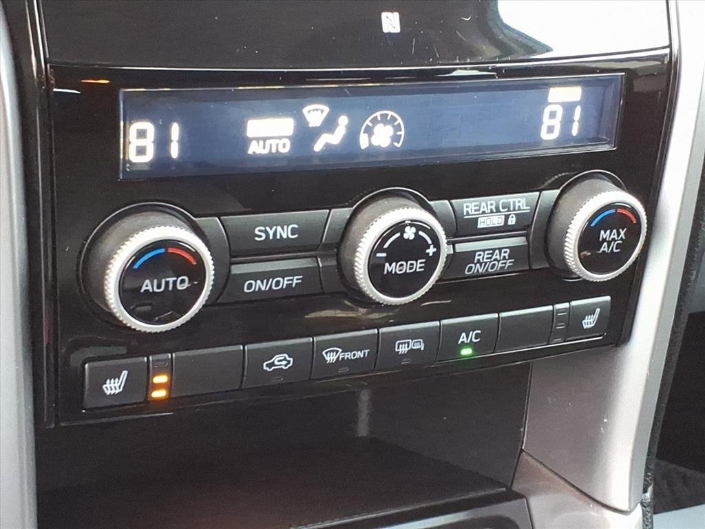 Used 2022 Subaru Ascent Premium image 21