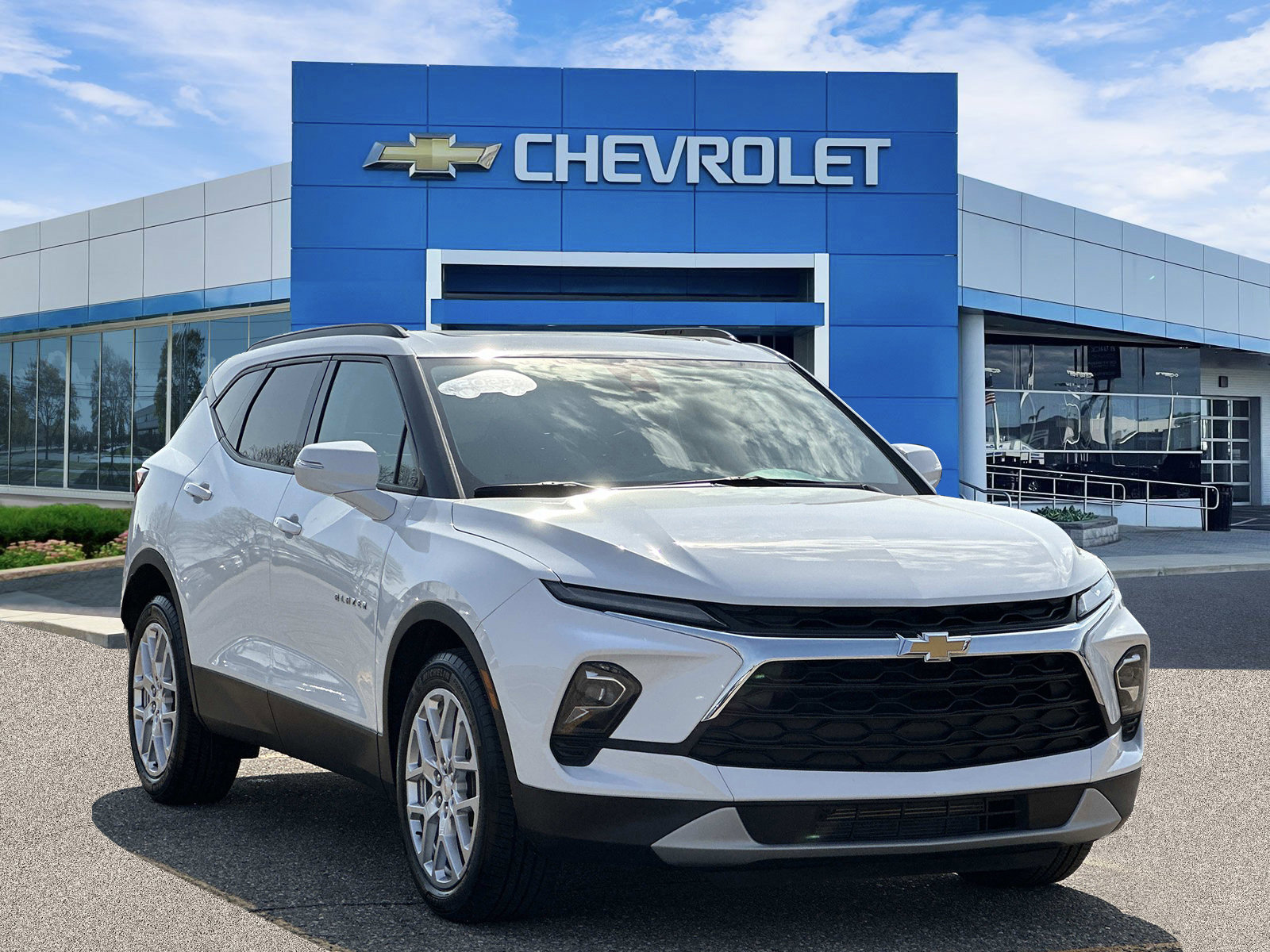 Certified 2023 Chevrolet Blazer LT AWD/4WD image 6