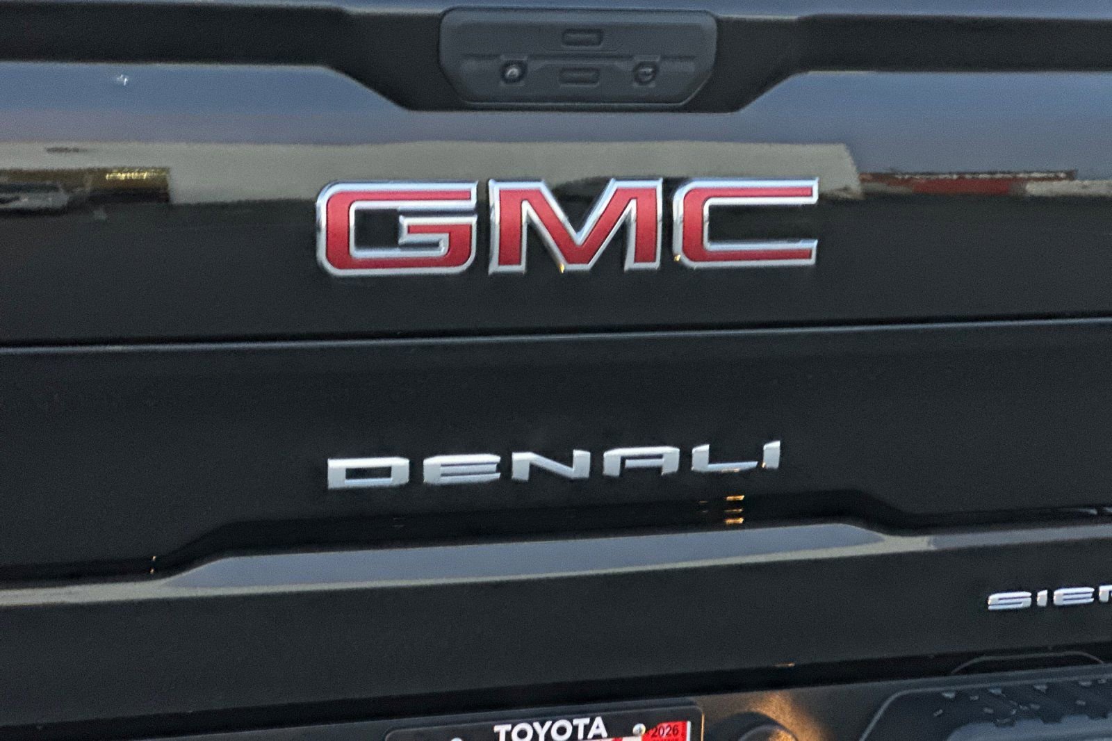 Used 2021 GMC Sierra 1500 Denali w/ Denali Ultimate Package image 25