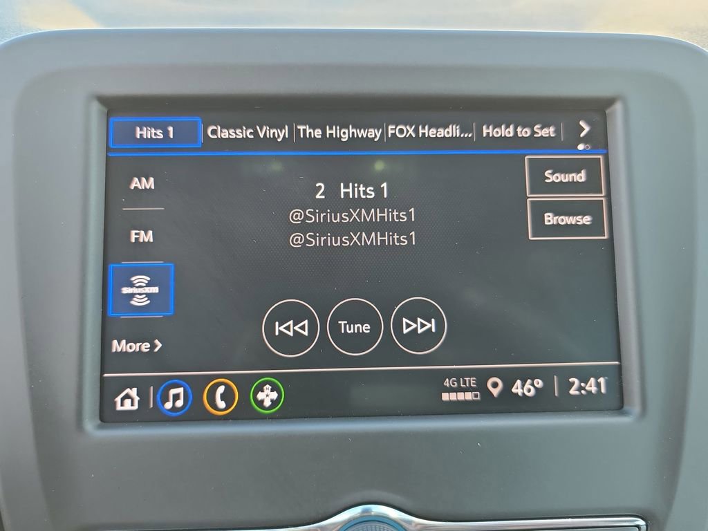 Used 2024 Chevrolet Equinox LT image 22