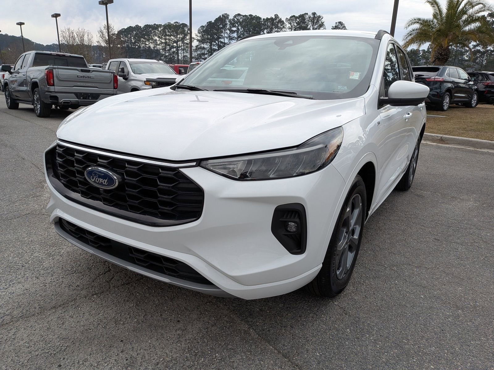 Certified 2023 Ford Escape ST-Line Select w/ Tech Pack #2 image 8