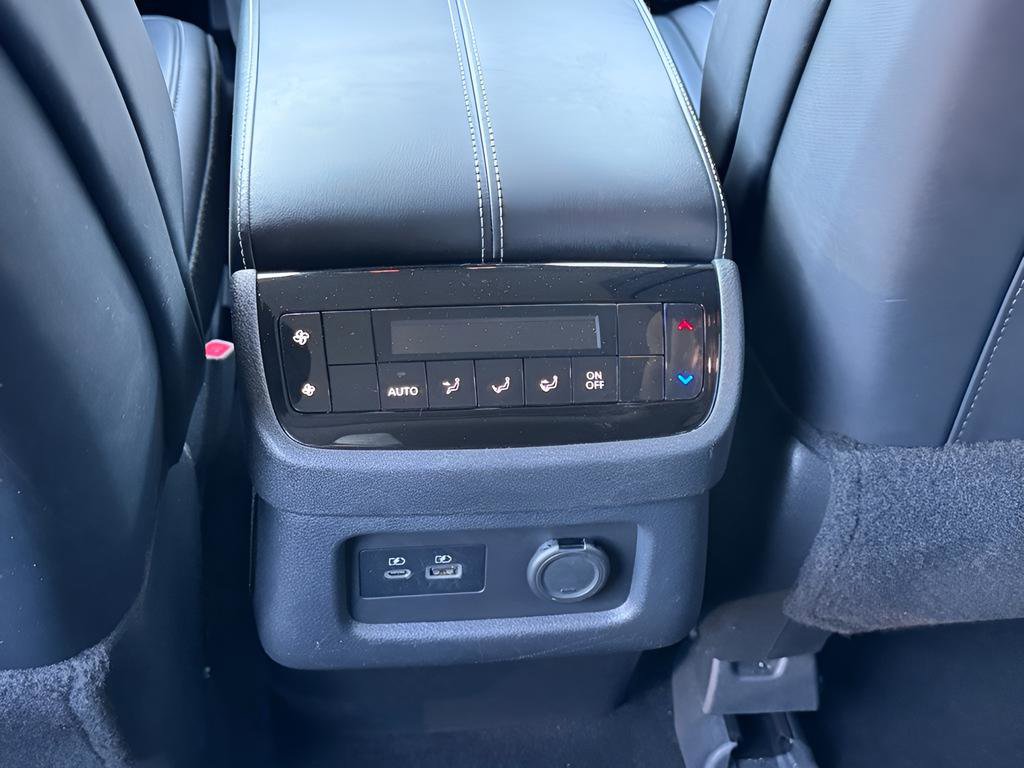 Used 2023 INFINITI QX60 Luxe FWD image 36