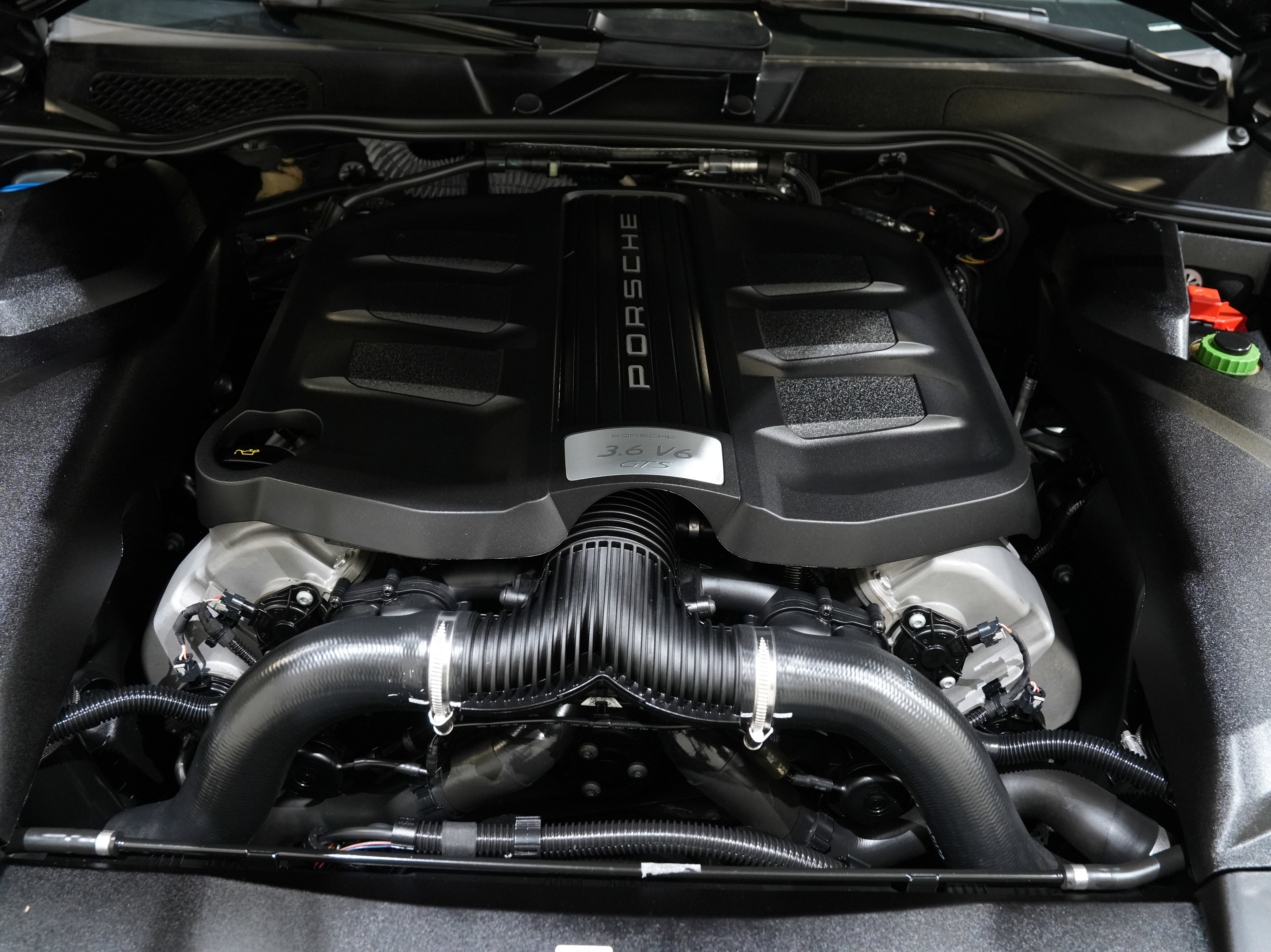 Used 2016 Porsche Cayenne GTS image 50