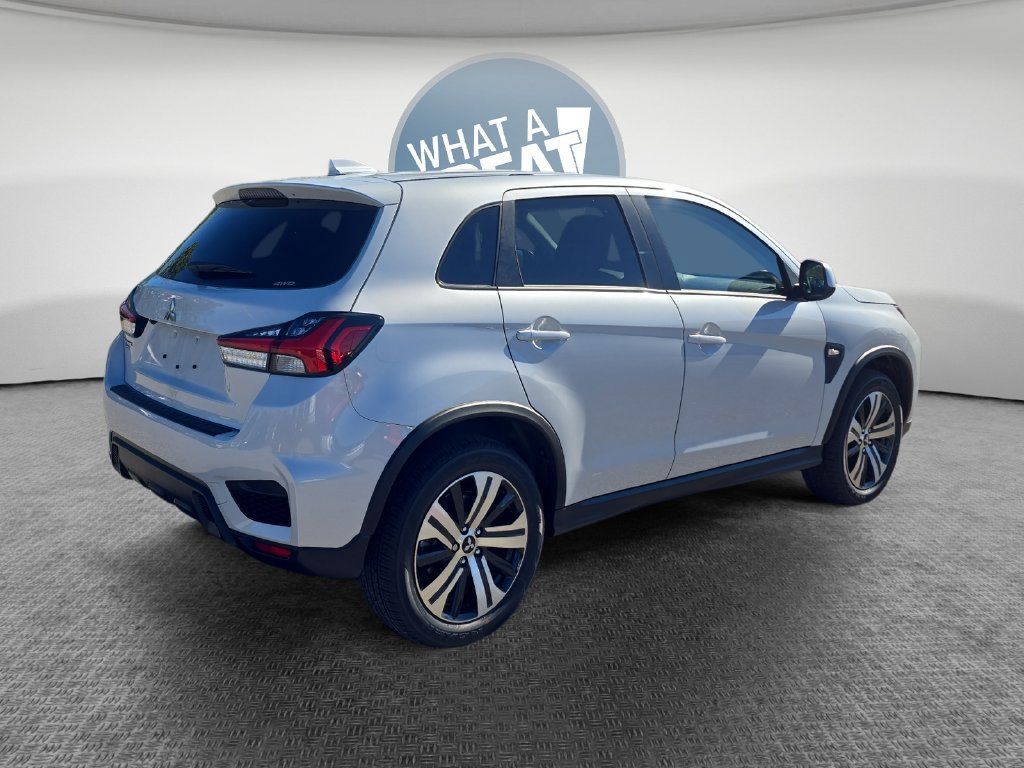 New 2027 Mitsubishi Outlander Sport ES AWD/4WD image 3