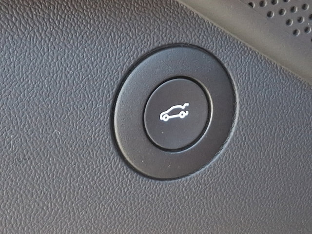 Used 2024 Chevrolet Camaro SS RWD image 19