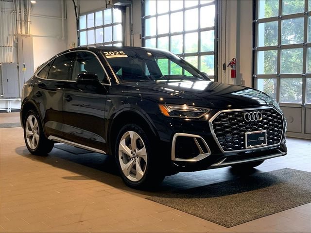 Certified 2025 Audi Q5 2.0T Premium Plus w/ Premium Plus Package