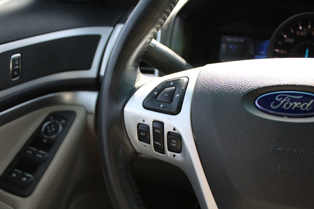 Used 2015 Ford Explorer XLT w/ Equipment Group 202A image 32