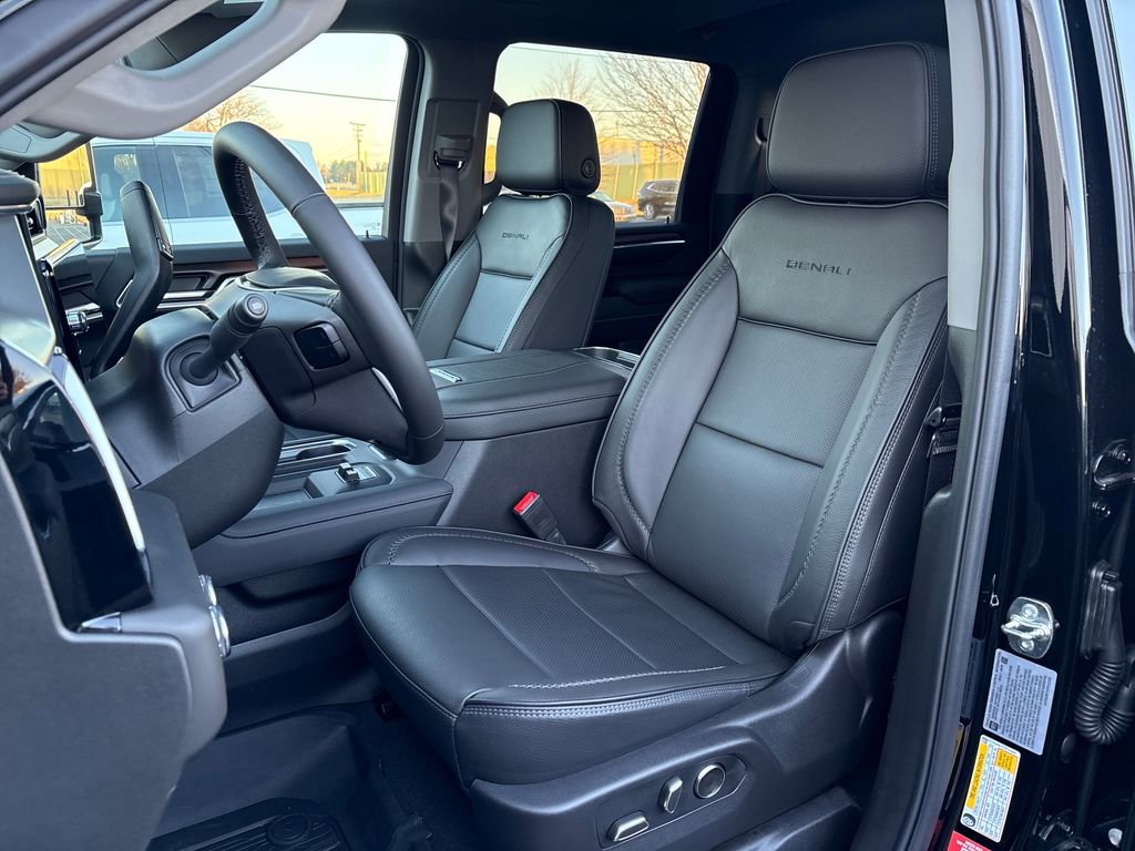 New 2026 GMC Sierra 2500 Denali w/ Denali Reserve Package AWD/4WD image 17
