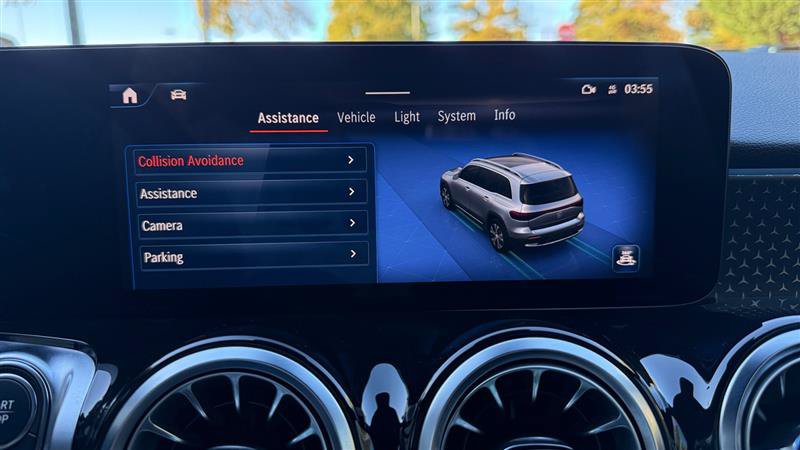 Used 2024 Mercedes-Benz EQB 250+ image 36