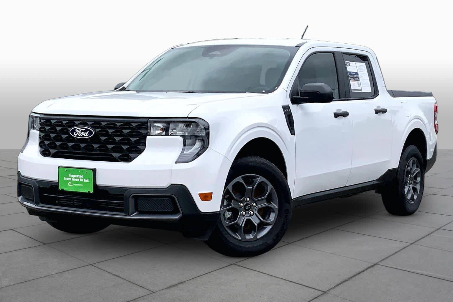 Used 2025 Ford Maverick XLT w/ Equipment Group 302A AWD/4WD image 2