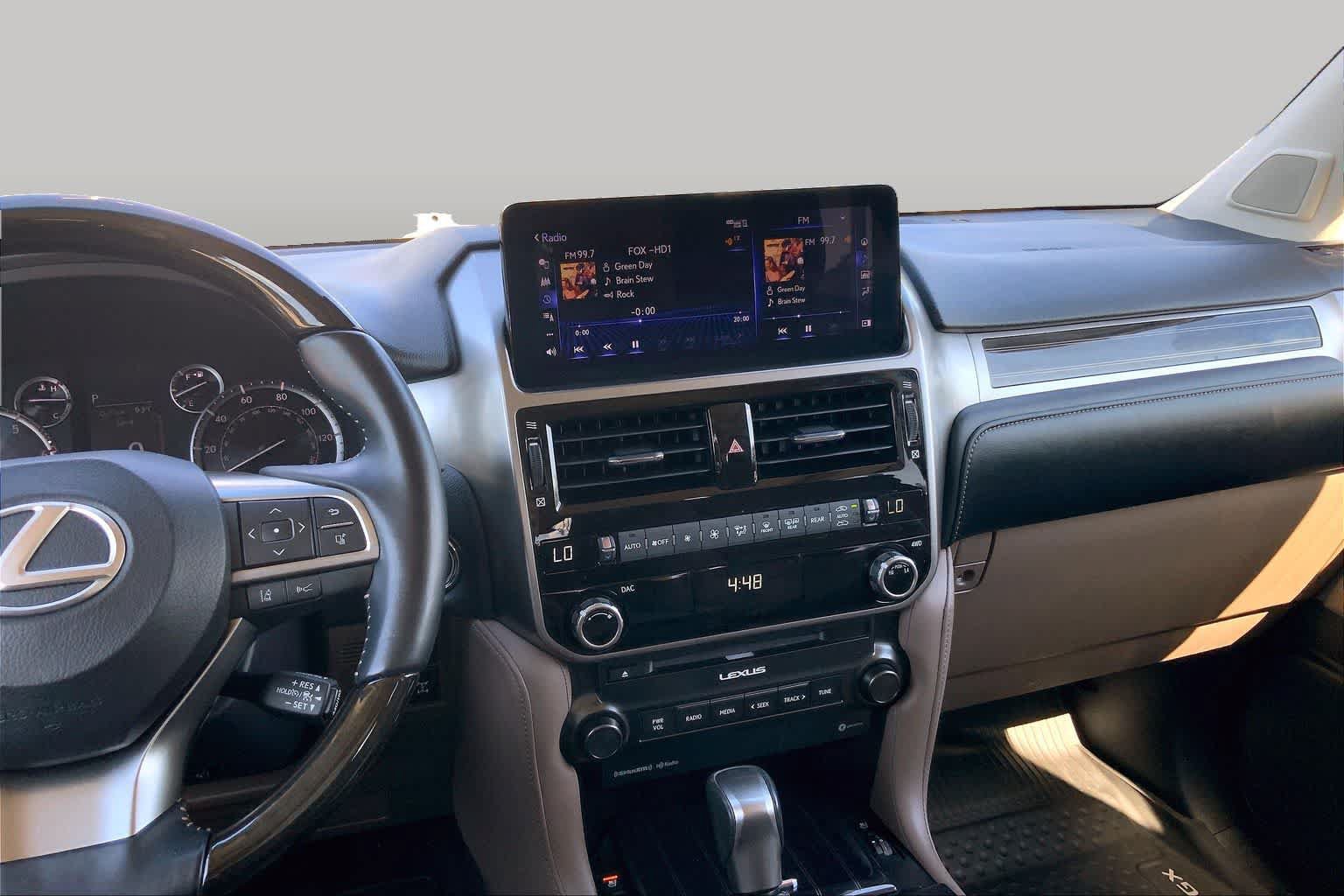 Used 2023 Lexus GX 460 Premium w/ Premium Package AWD/4WD image 7
