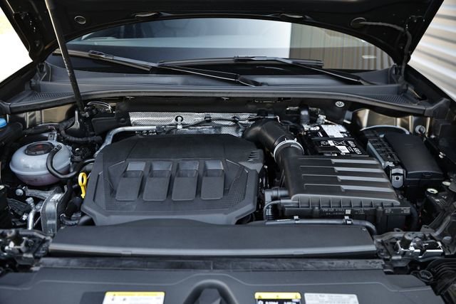 Certified 2025 Audi Q3 2.0T Premium Plus w/ Premium Plus Package image 31