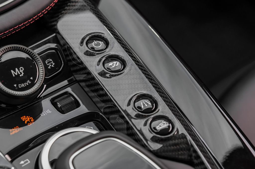 Used 2024 Aston Martin DBX 707 image 27