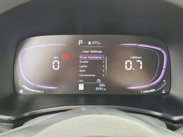Used 2025 Kia Soul LX w/ LX Technology Package FWD image 15