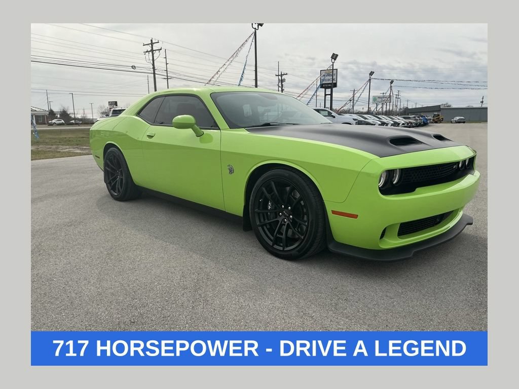 Used 2023 Dodge Challenger SRT Hellcat RWD image 1